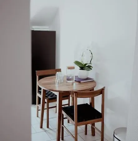 Apartment 3-zimmer-wohnung Im Herzen Von Ruettenscheid Essen