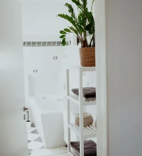 3-zimmer-wohnung Im Herzen Von Ruettenscheid * Έσσεν