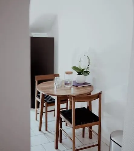 Διαμέρισμα 3-zimmer-wohnung Im Herzen Von Ruettenscheid Έσσεν